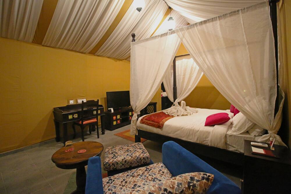 Photo of Bedroom in Rajkot