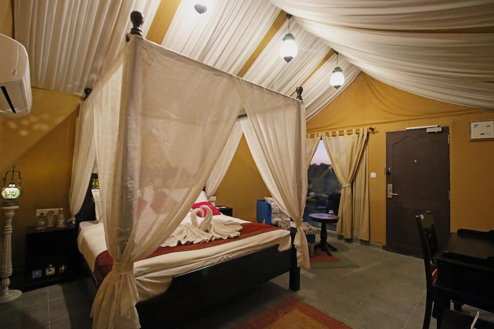 Photo of Bedroom in Rajkot