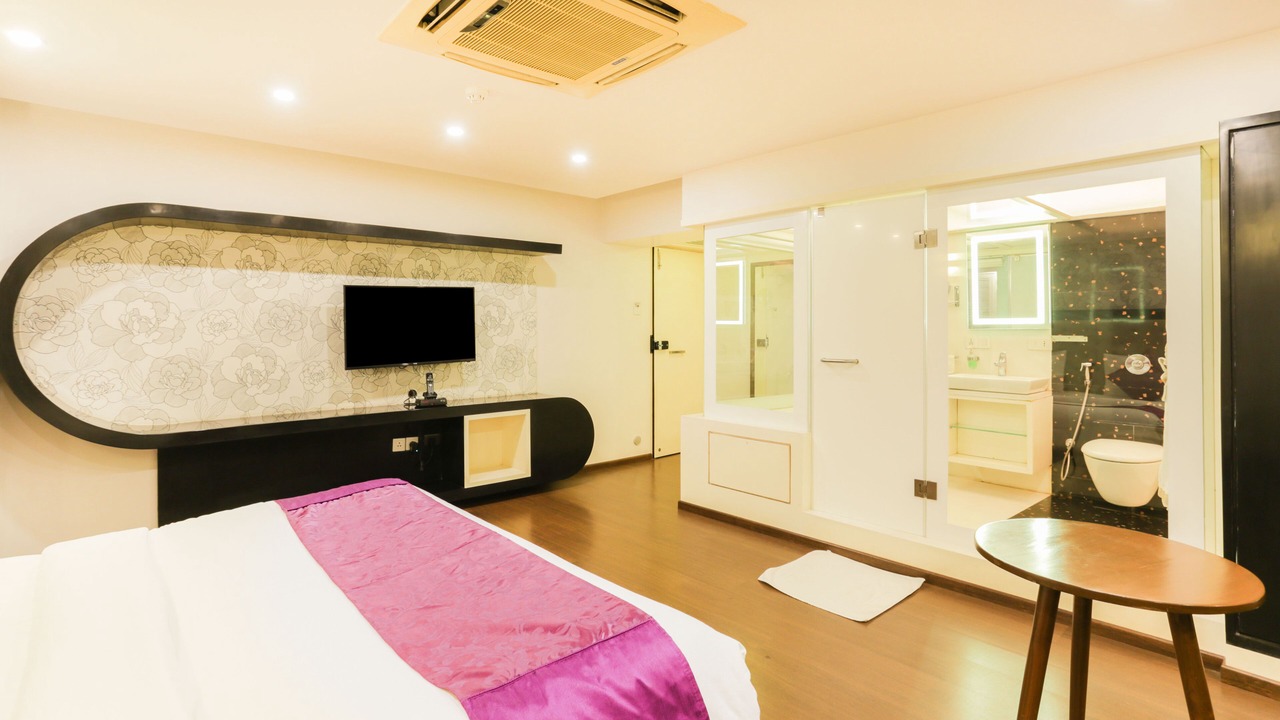 Photo of Bedroom in Marol