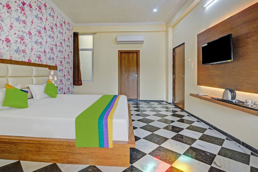 Photo of Bedroom in Central Area