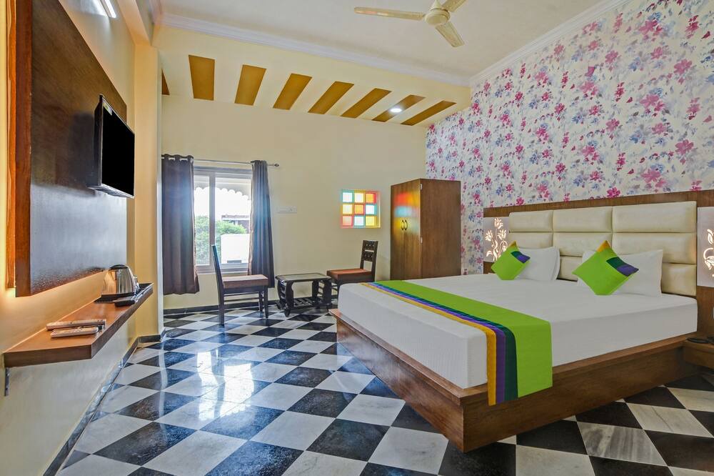 Photo of Bedroom in Central Area