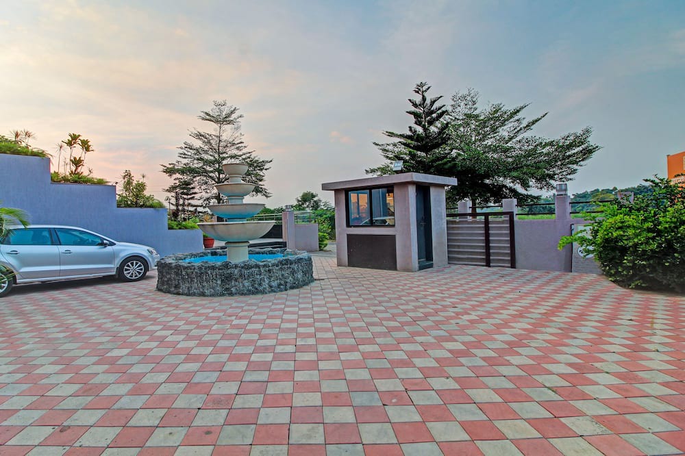 Photo of Outdoor in Satara