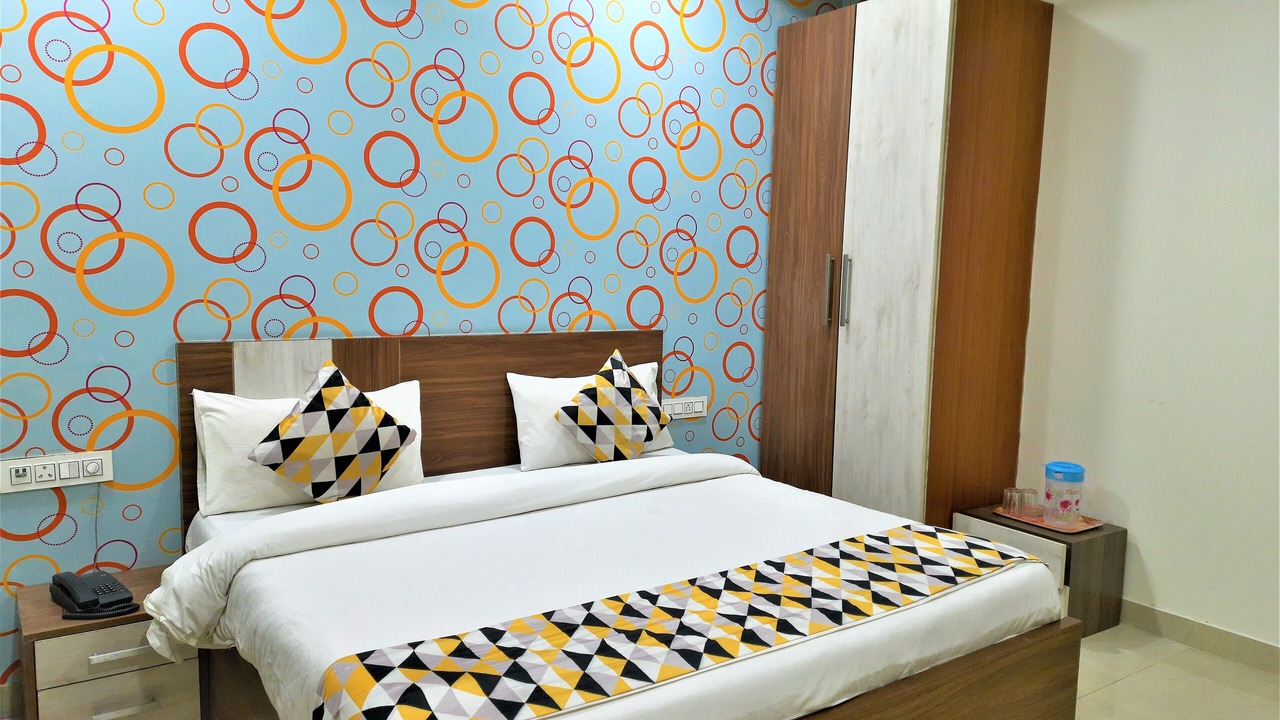Photo of Bedroom in Jangpura