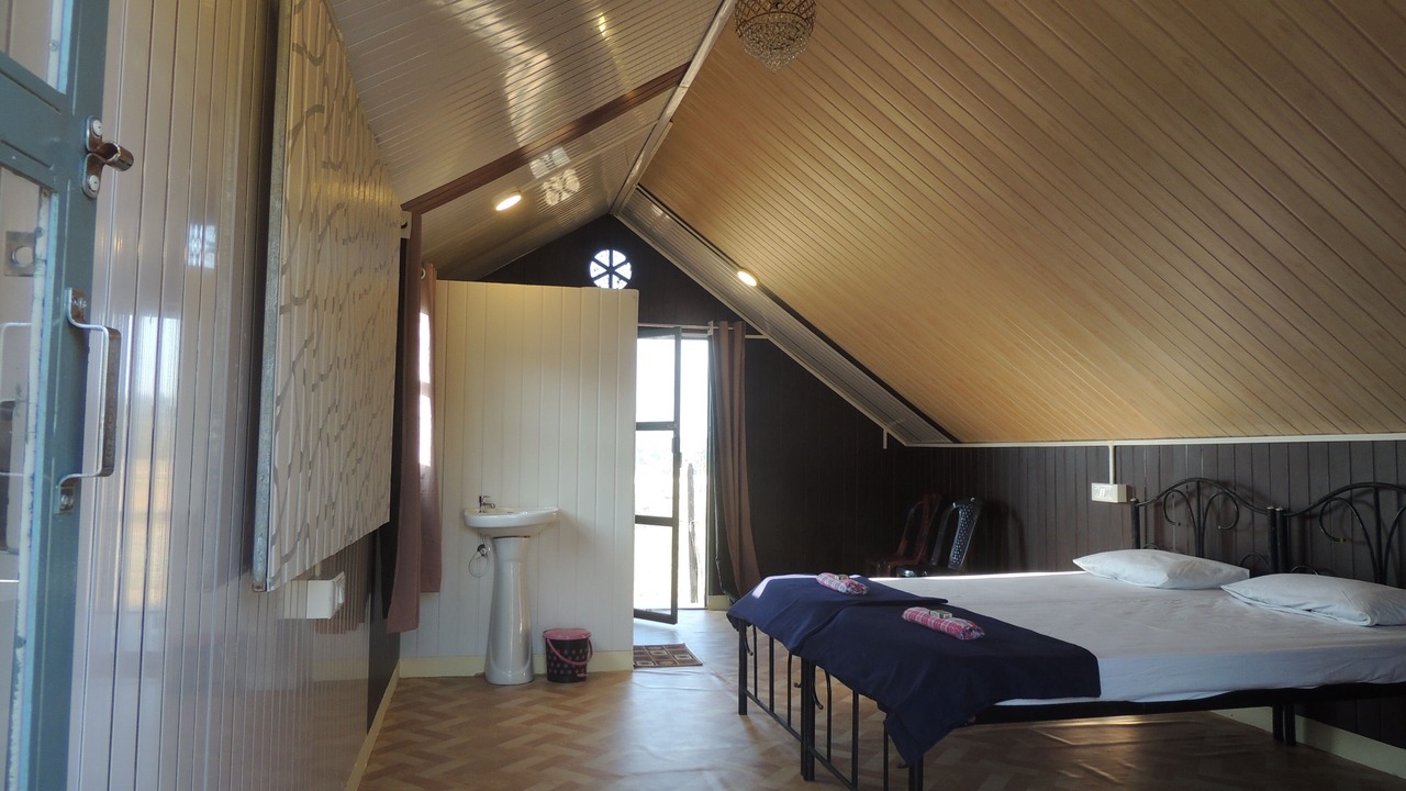 Photo of Bedroom in Timbholi