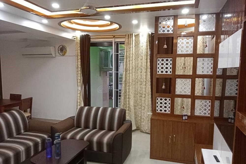 Photo of Livingroom in Vedic Village