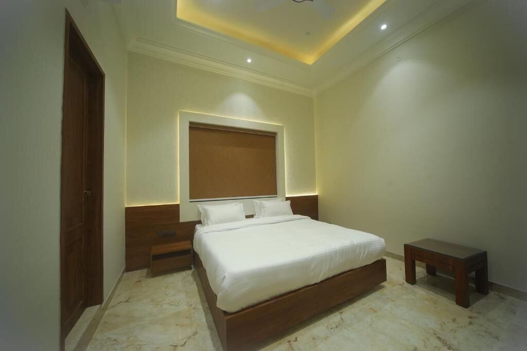 Photo of Bedroom in Rajkot