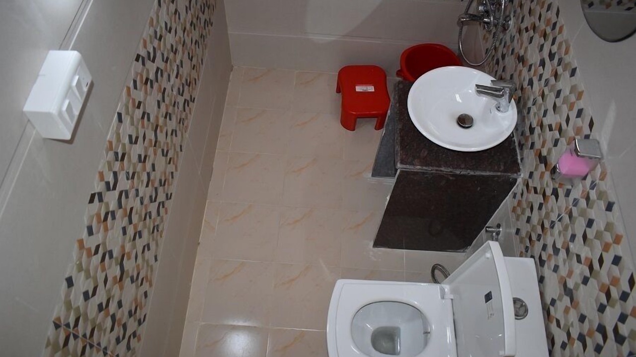 Photo of Bathroom in Bir
