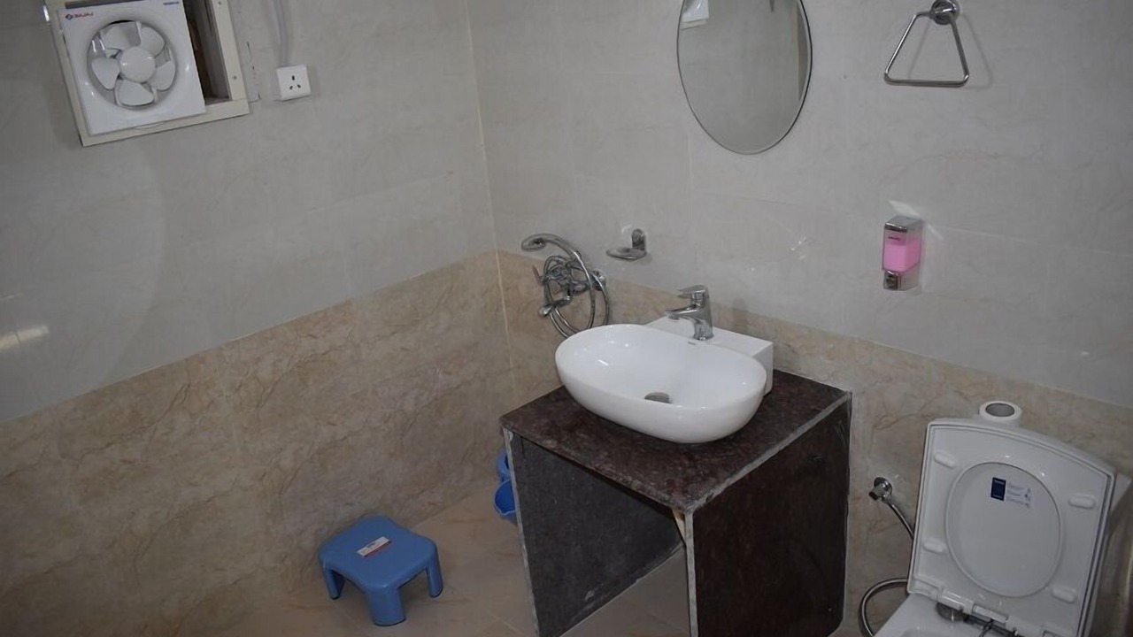 Photo of Bathroom in Bir