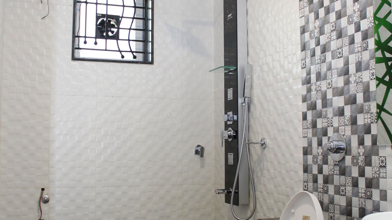 Photo of Bathroom in Morjim