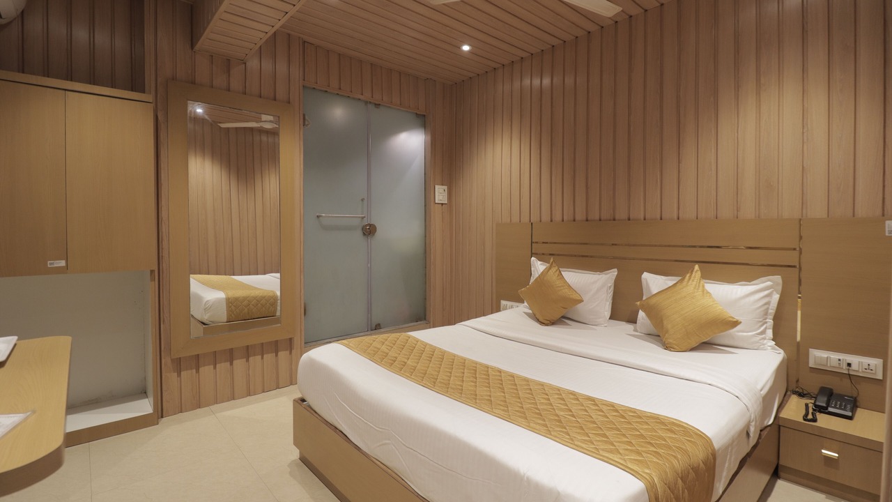 Photo of Bedroom in Malad West