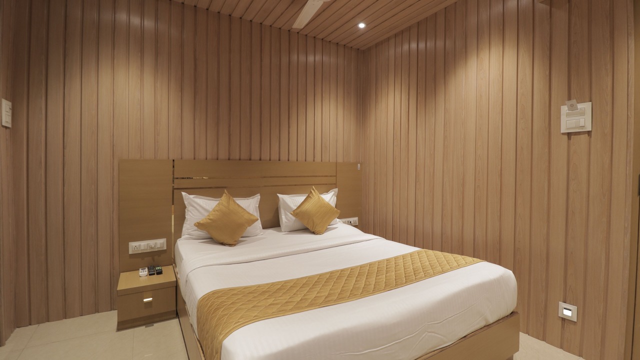 Photo of Bedroom in Malad West