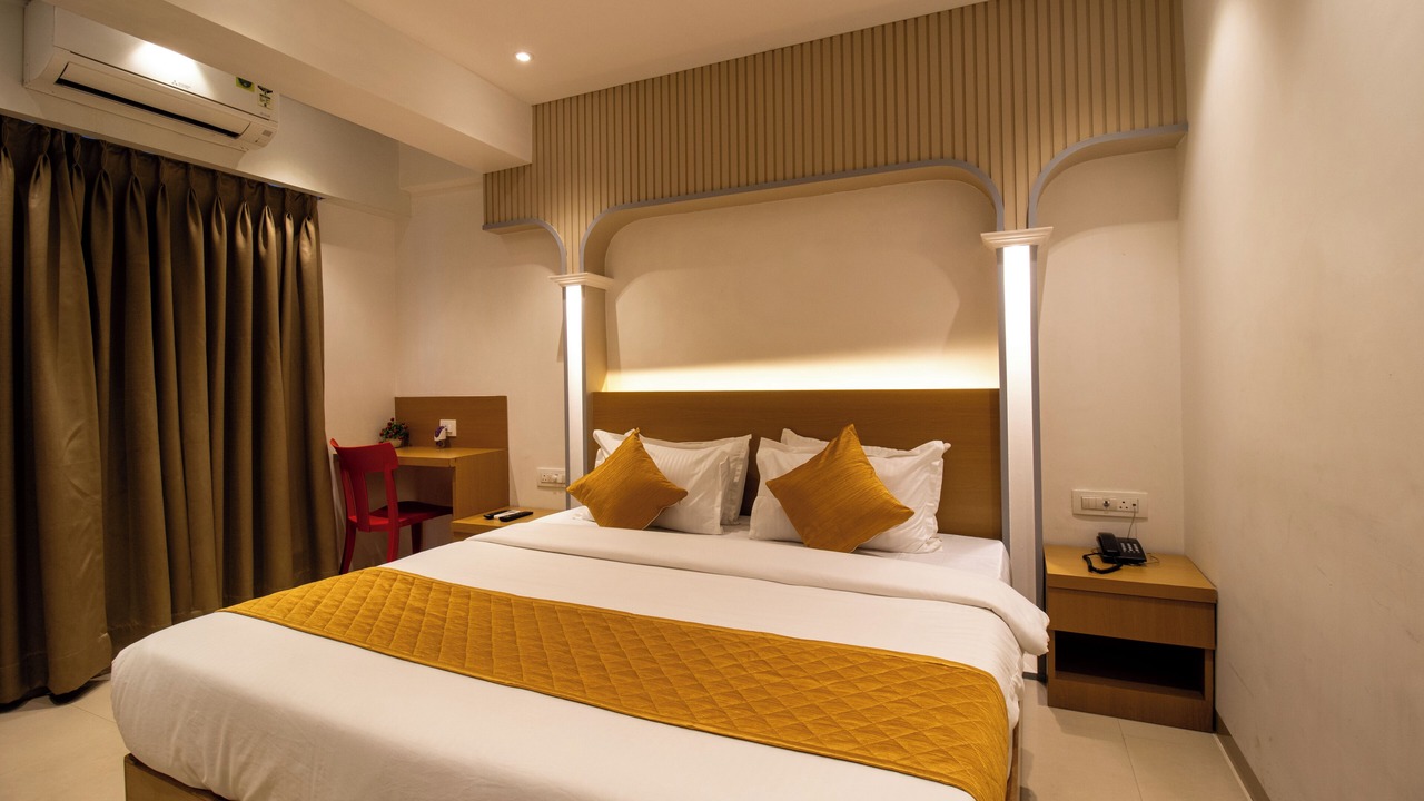 Photo of Bedroom in Malad West