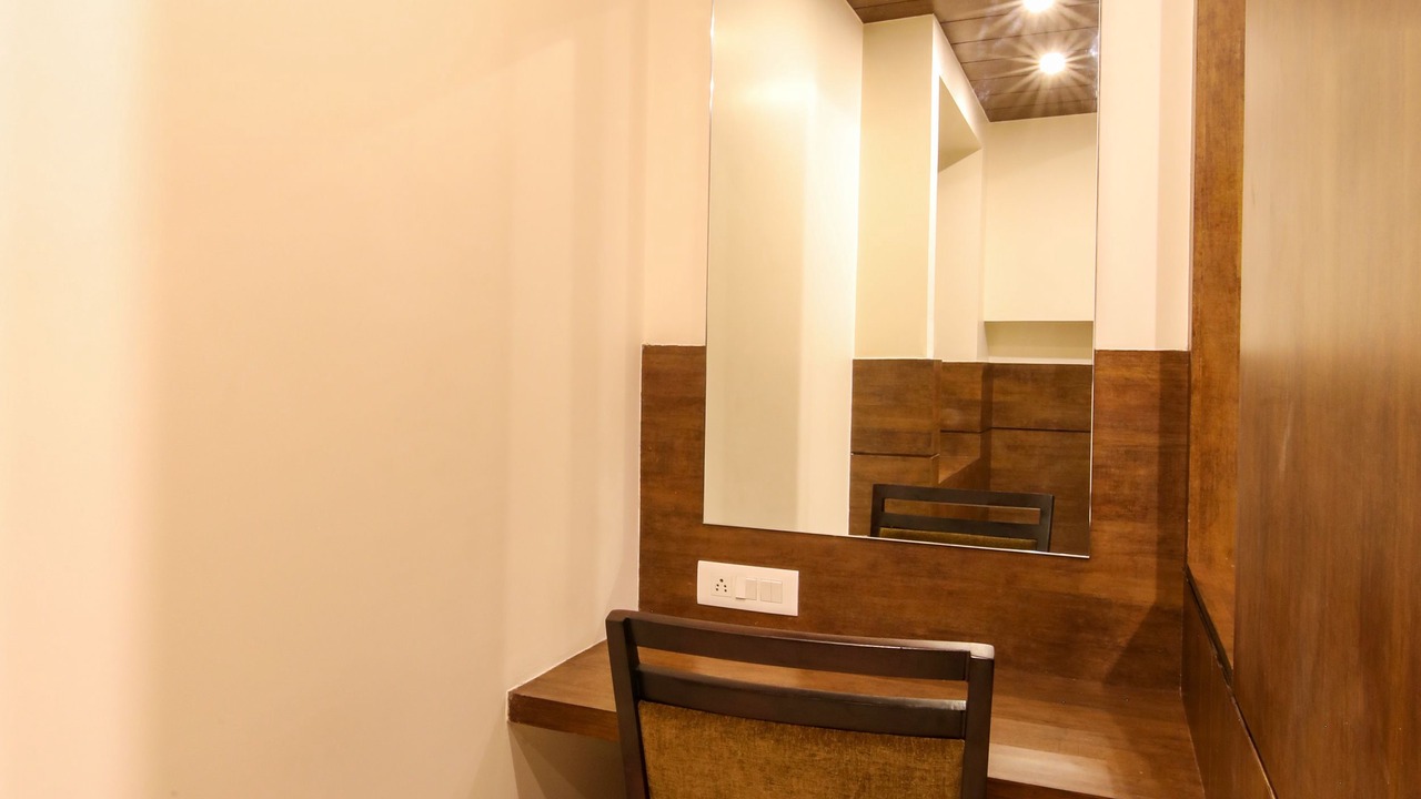 Photo of Bedroom in Tonk Road