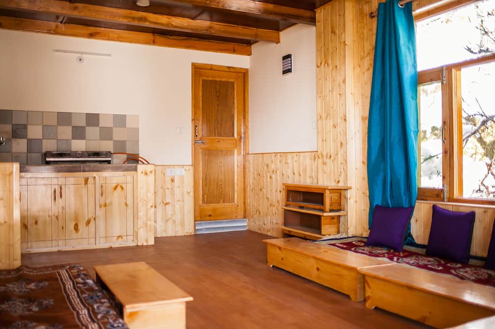 Photo of Livingroom in New Manali