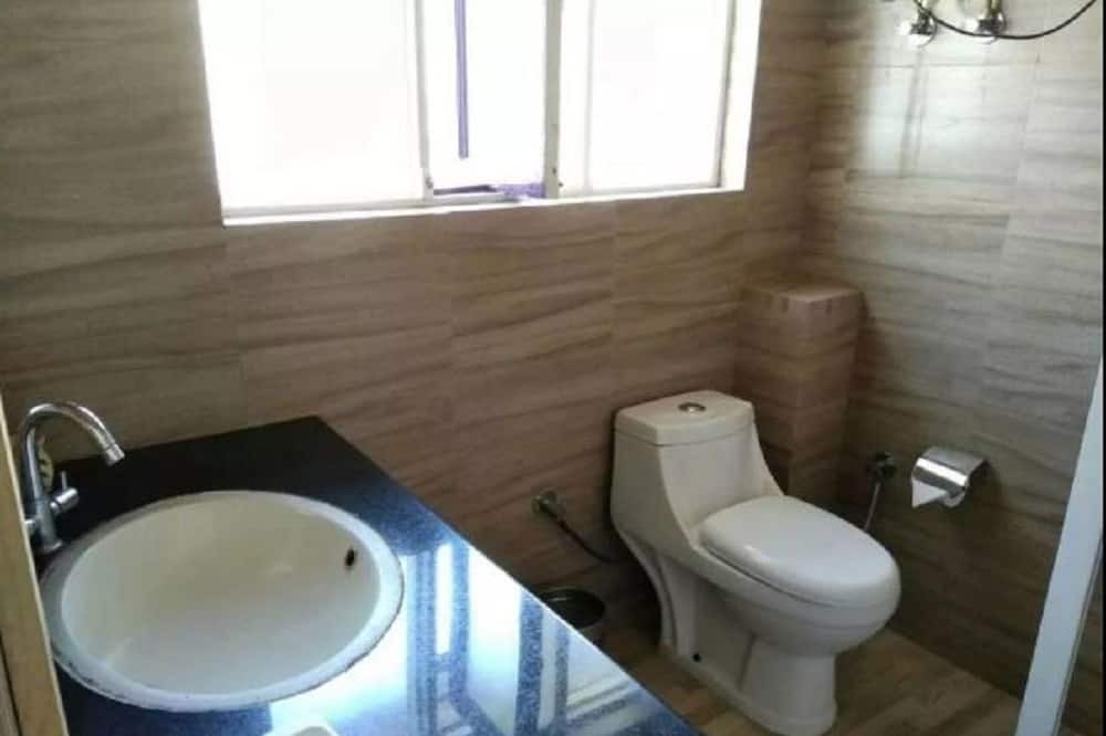 Photo of Bathroom in Kandaghat