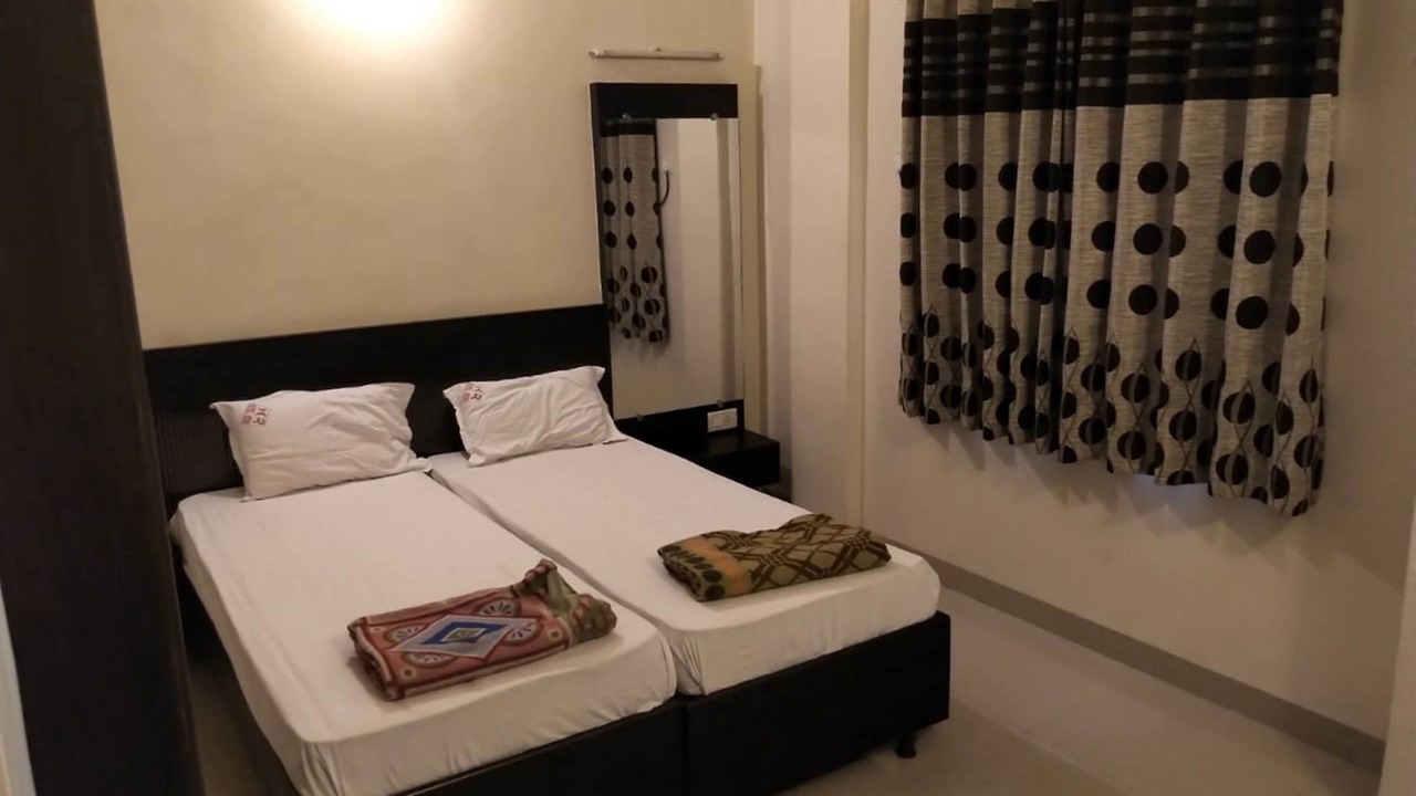 Photo of Bedroom in Central Pune