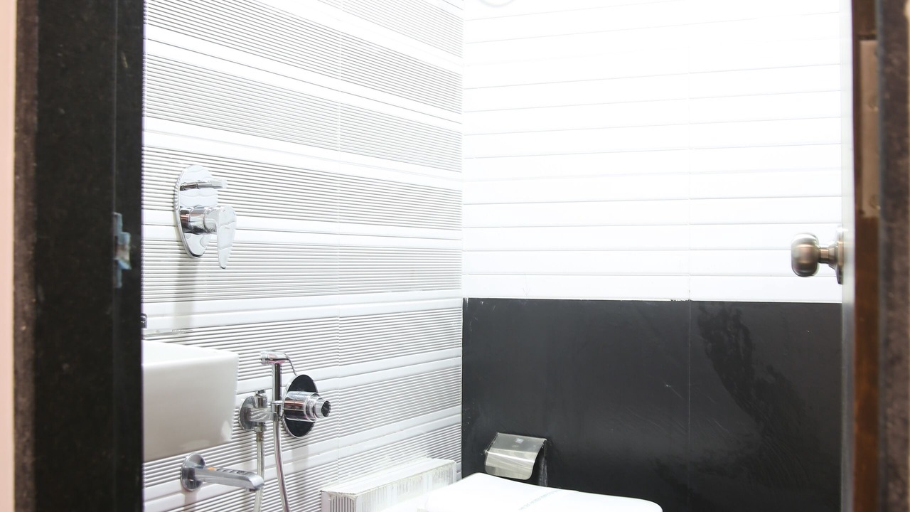 Photo of Bathroom in Navi Mumbai