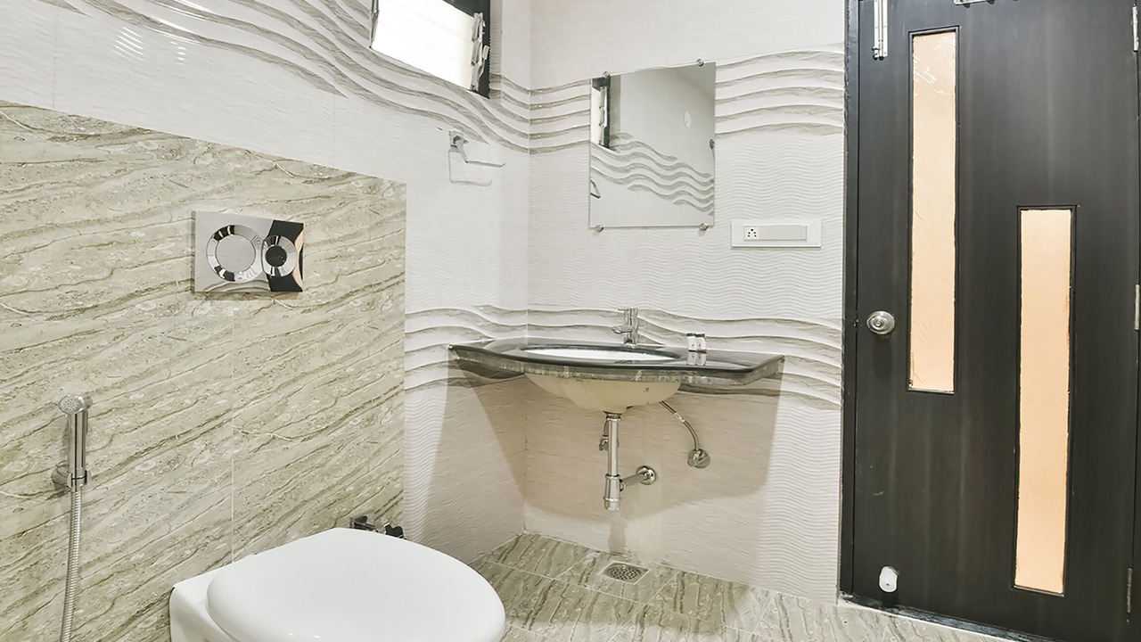 Photo of Bathroom in Gayariawas