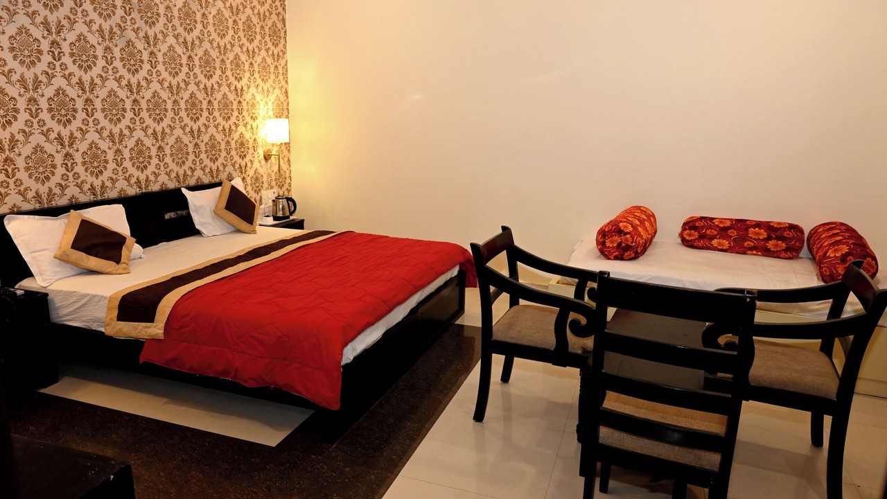 Photo of Bedroom in Gulab Sagar