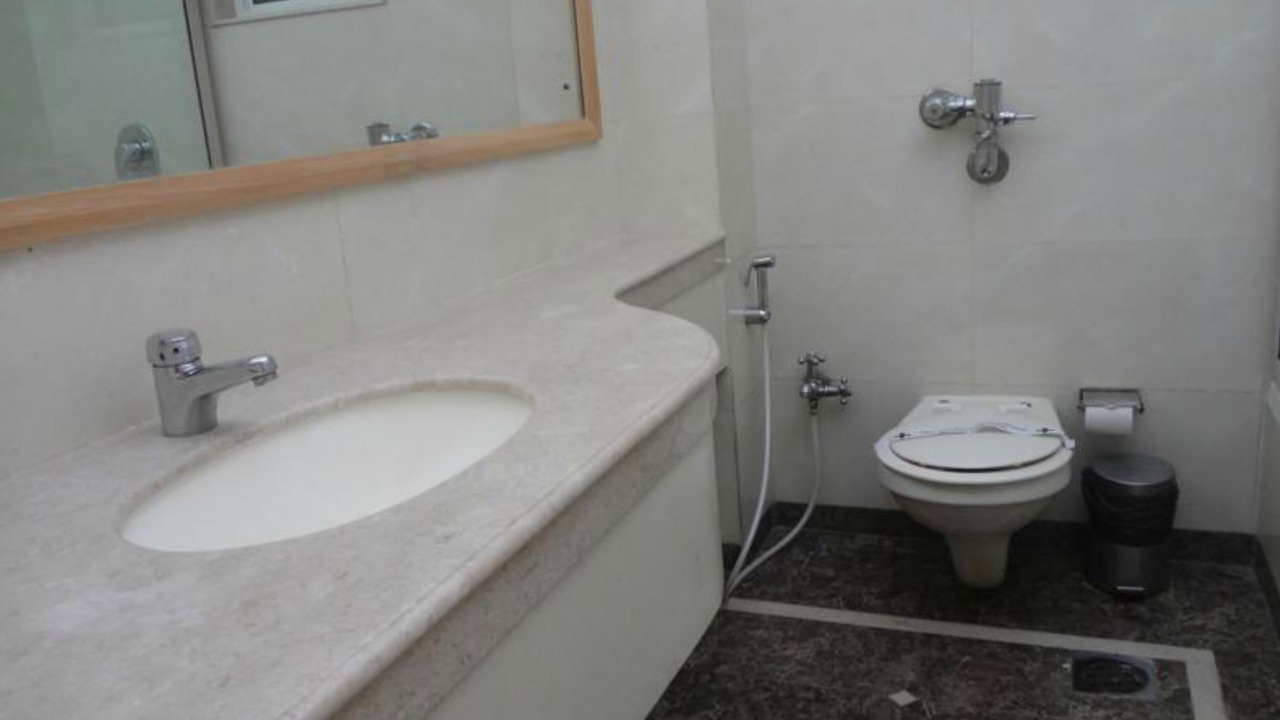 Photo of Bathroom in Wellington Pier