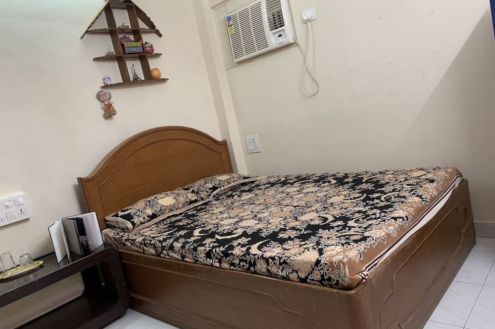 Photo of Bedroom in Bandra West