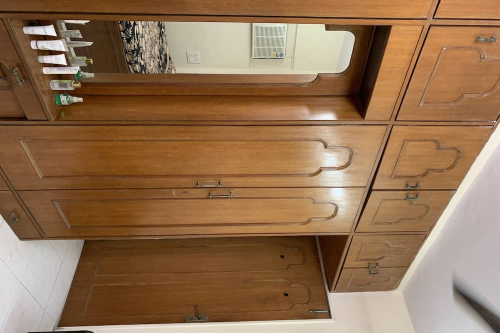 Photo of Bedroom in Bandra West