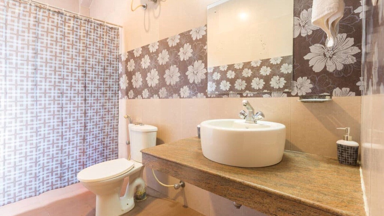 Photo of Bathroom in Calangute