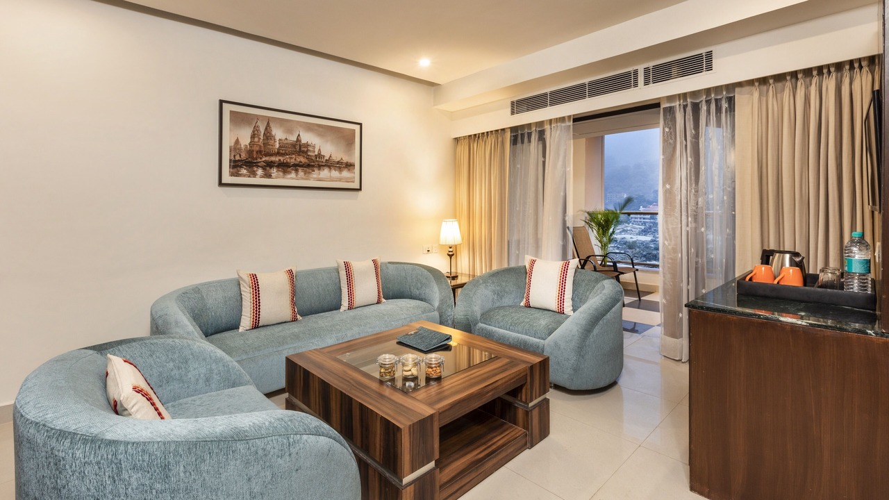 Photo of Livingroom in Tapovan