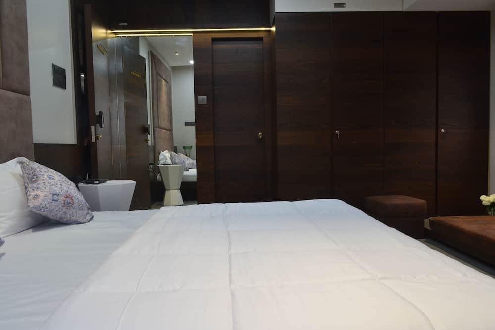 Photo of Bedroom in Mahim