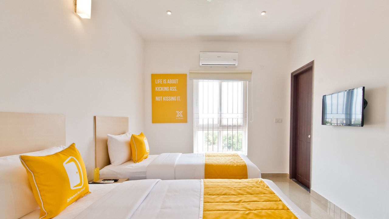 Photo of Bedroom in HBR Layout