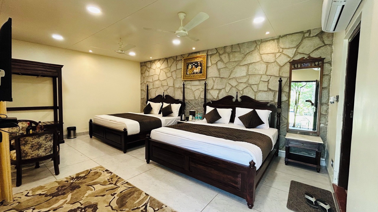 Photo of Bedroom in Mount Abu