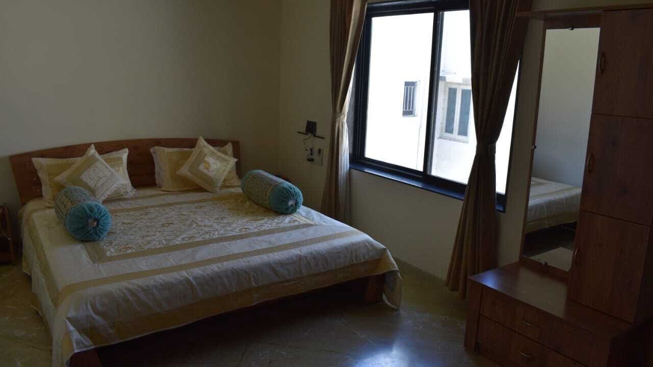 Photo of Bedroom in Rajkot