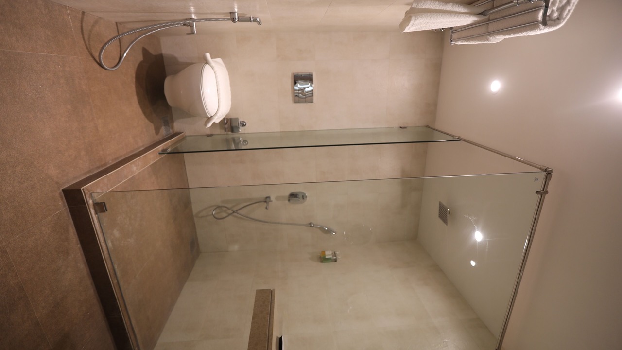 Photo of Bathroom in Jogeshwari West