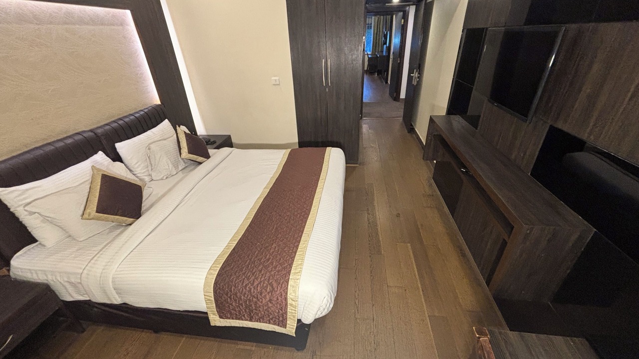 Photo of Bedroom in Lalkothi
