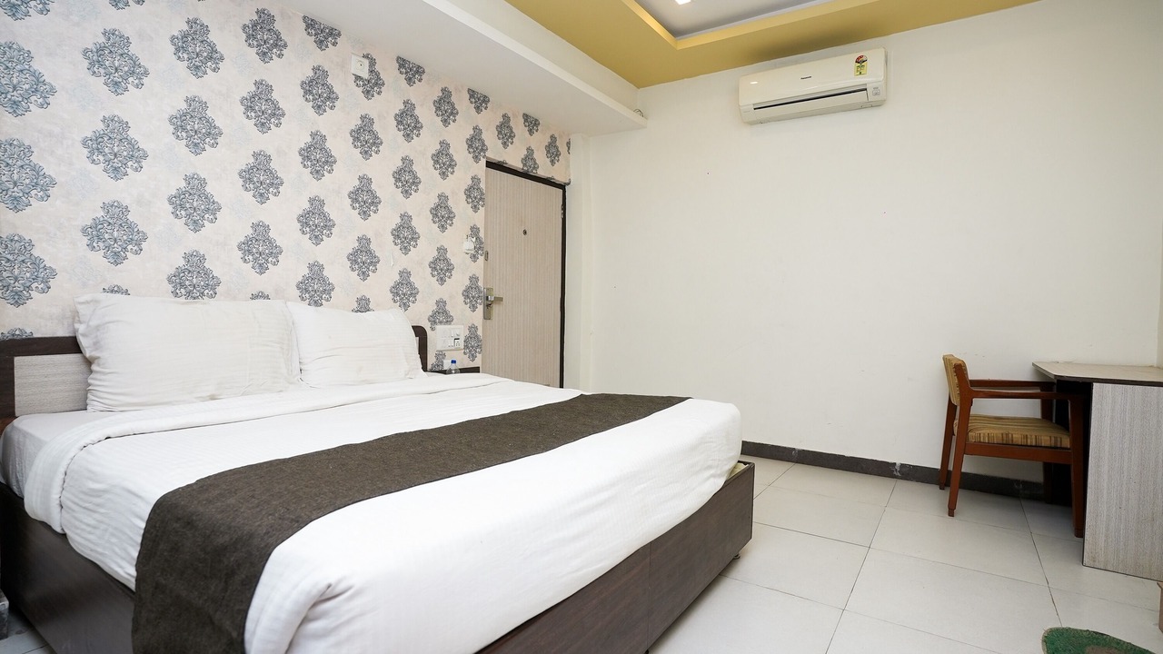 Photo of Bedroom in Central Area
