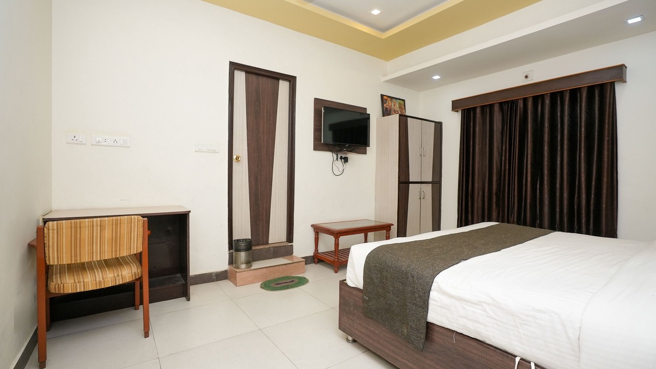 Photo of Bedroom in Central Area