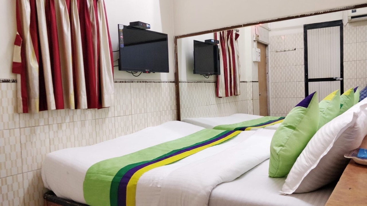 Photo of Bedroom in Marol