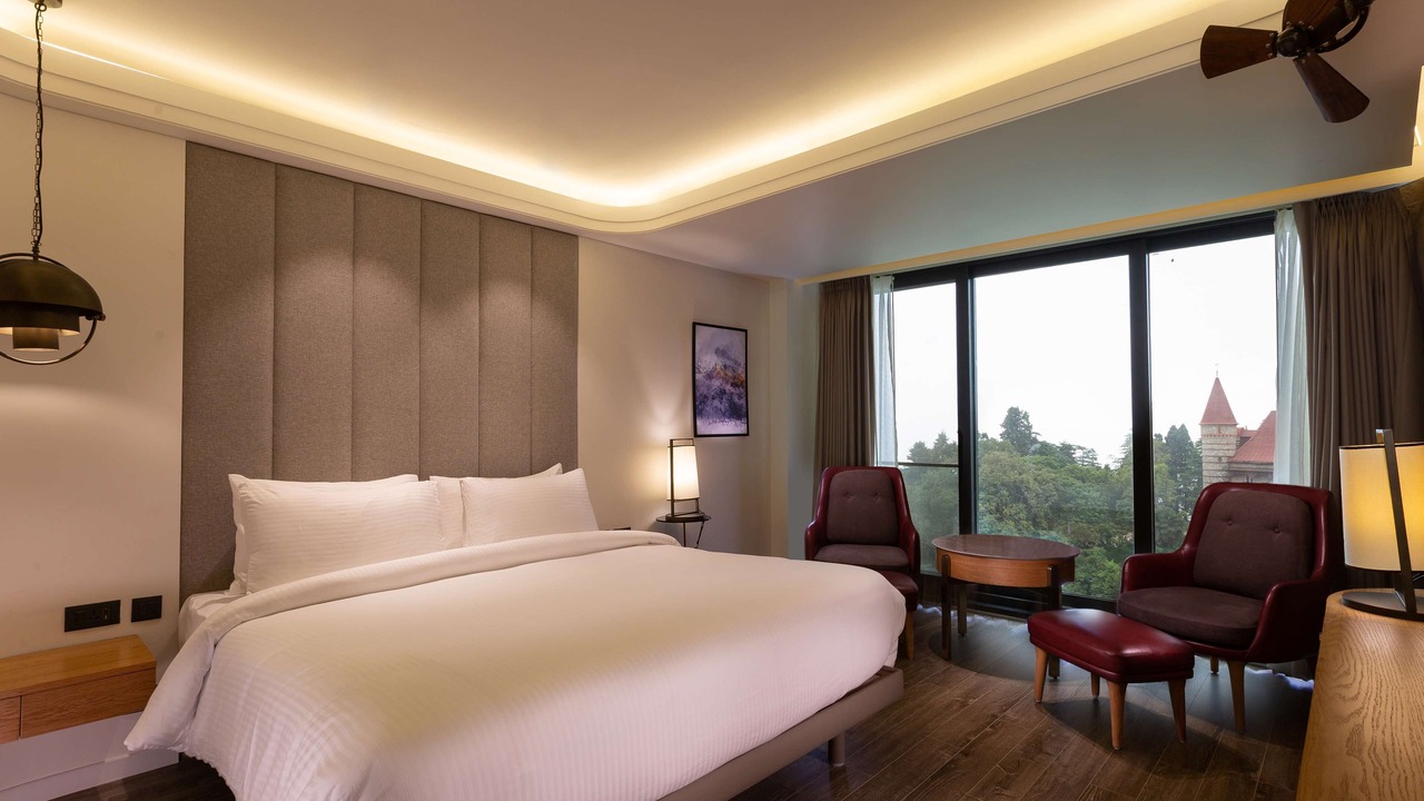 Photo of Bedroom in The Mall Road
