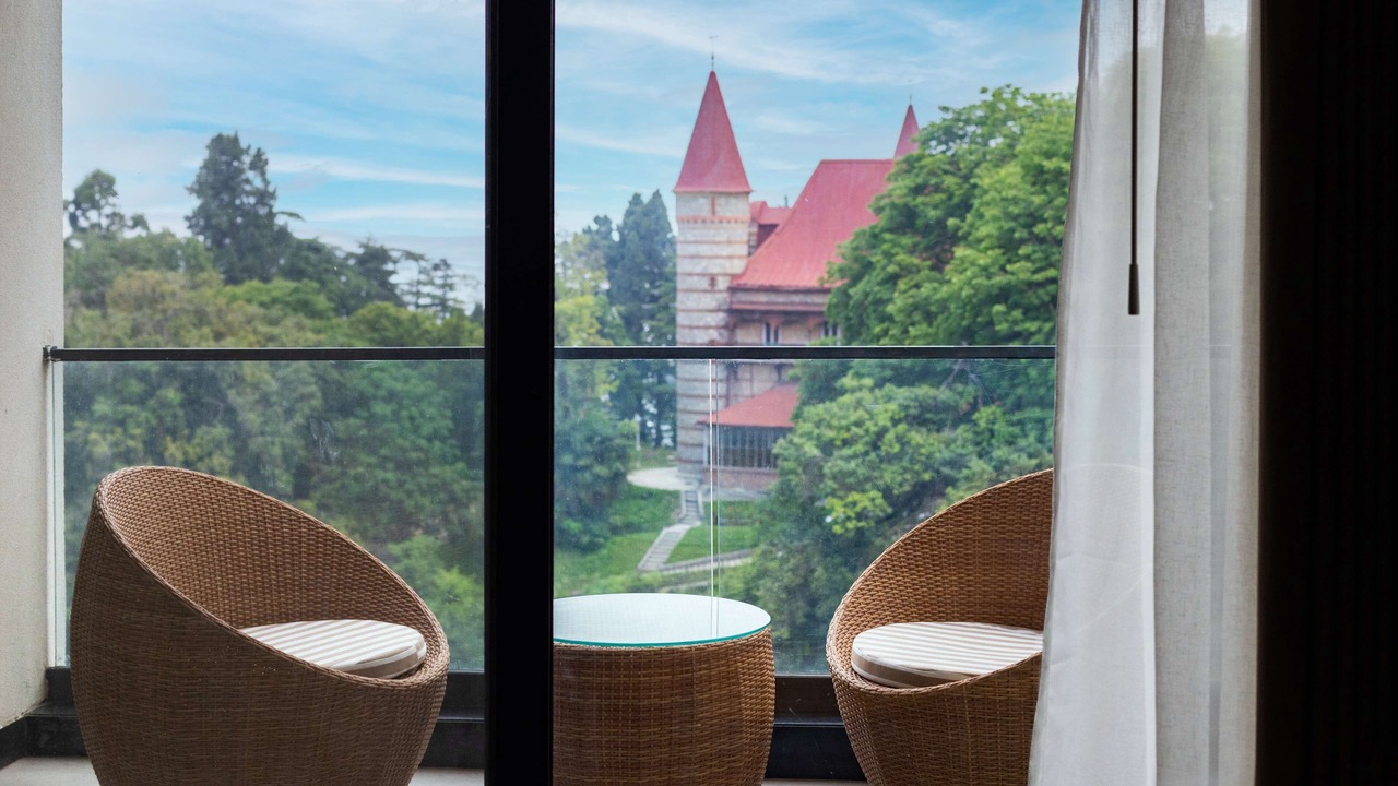 Photo of Bedroom in The Mall Road