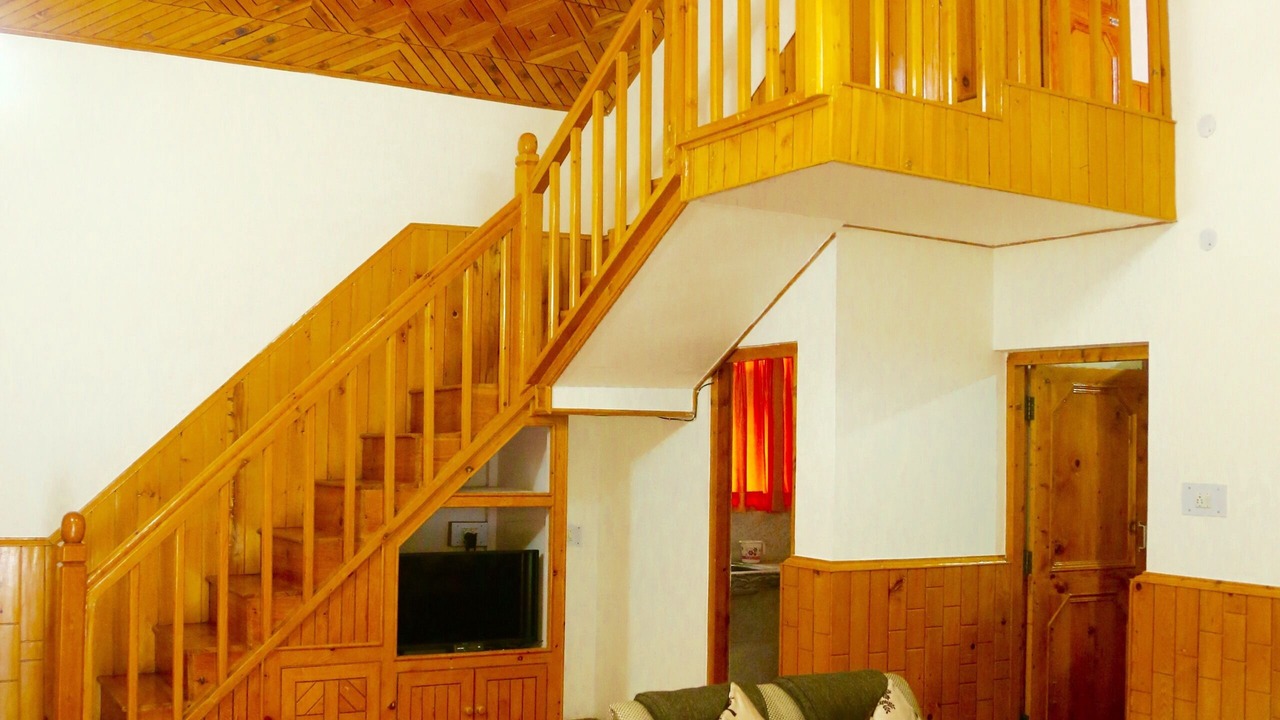 Photo of Bedroom in Jagatsukh
