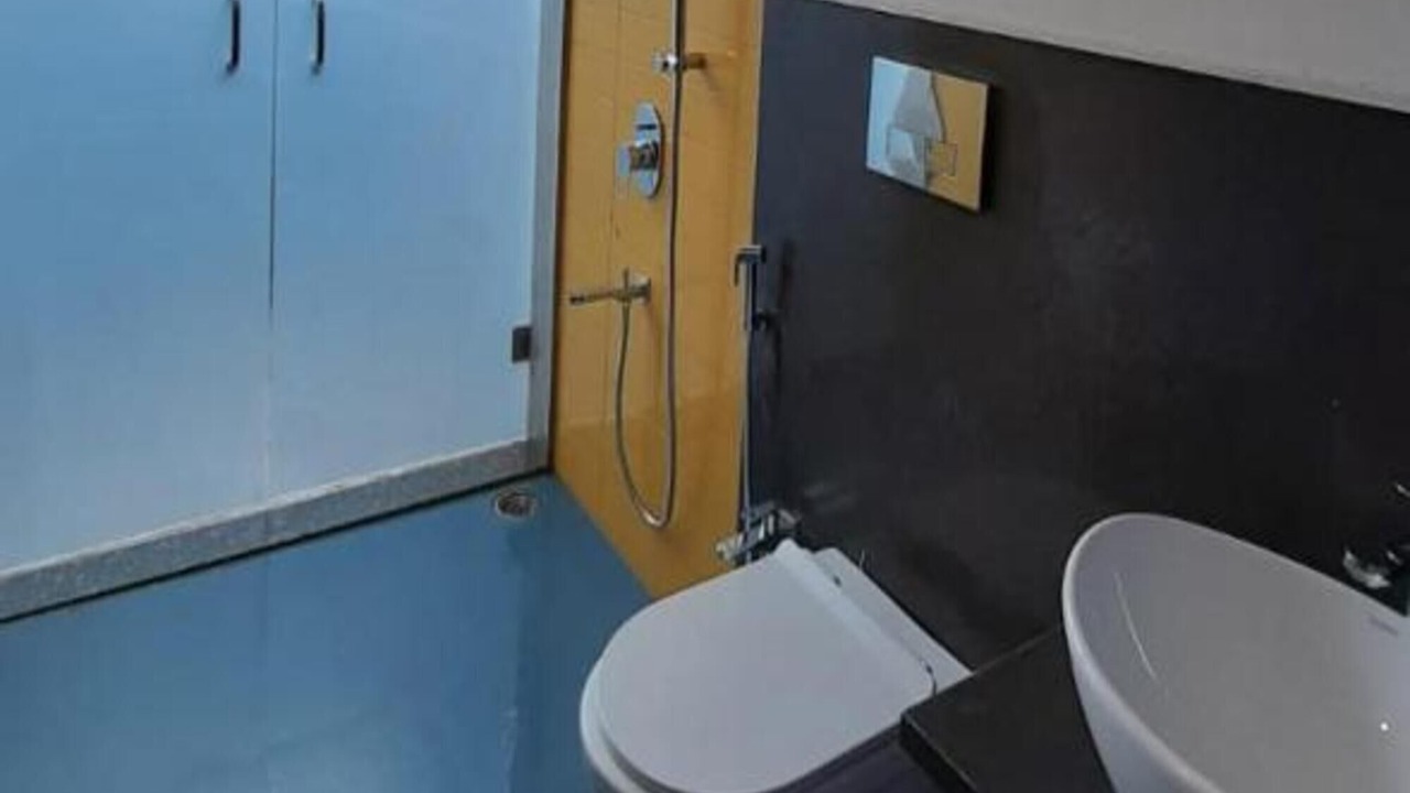 Photo of Bathroom in Igatpuri