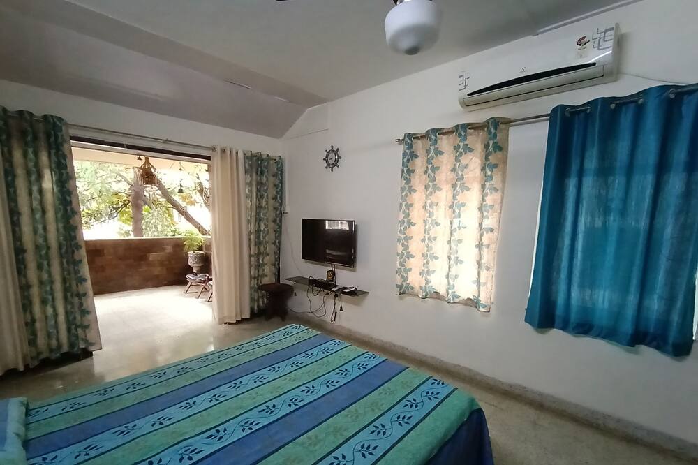 Photo of Bedroom in Kothrud