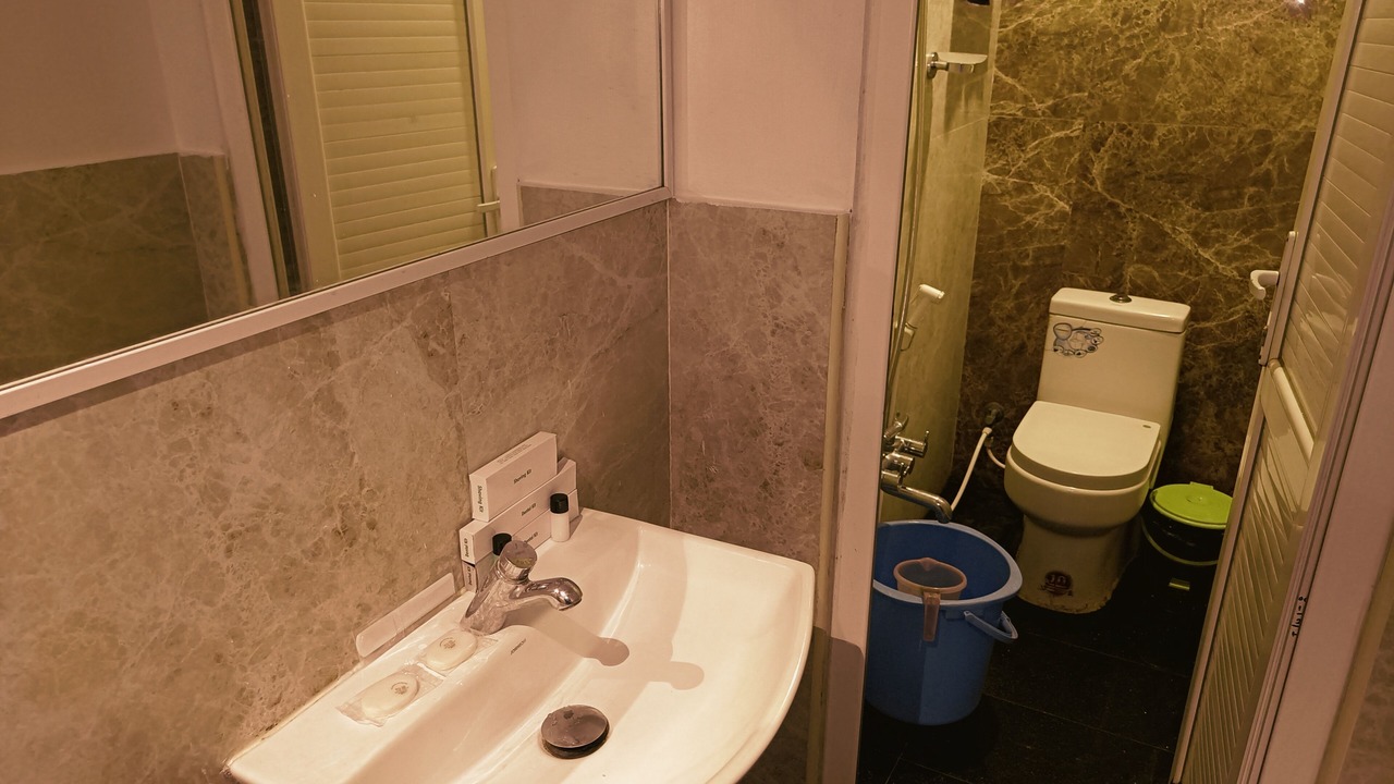 Photo of Bathroom in Kuilapalayam