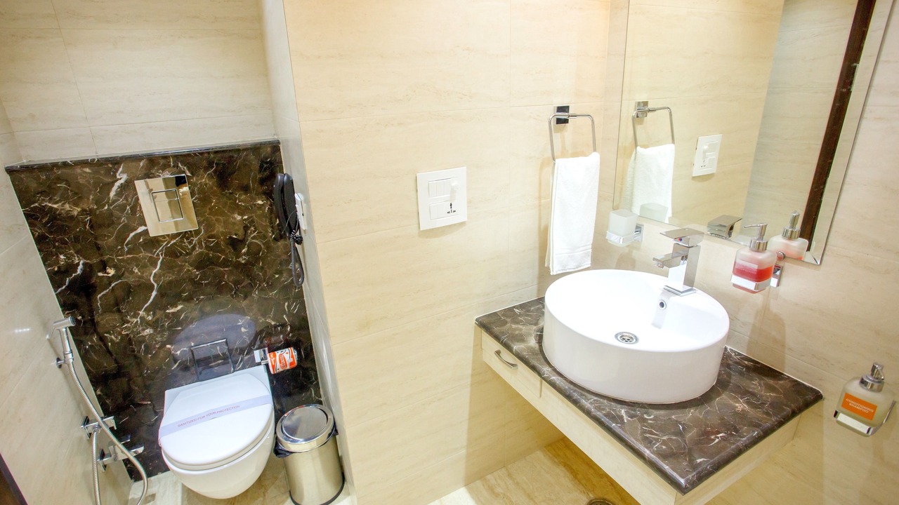 Photo of Bathroom in Dariyaganj