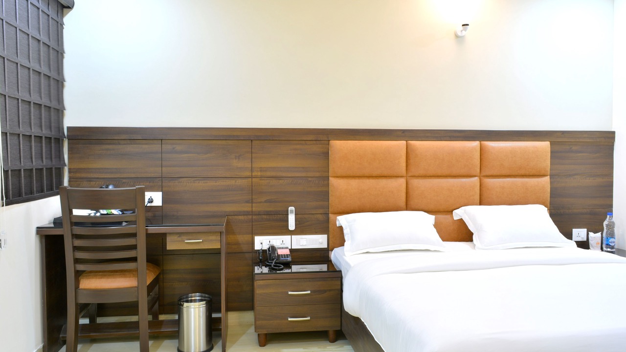 Photo of Bedroom in Dariyaganj