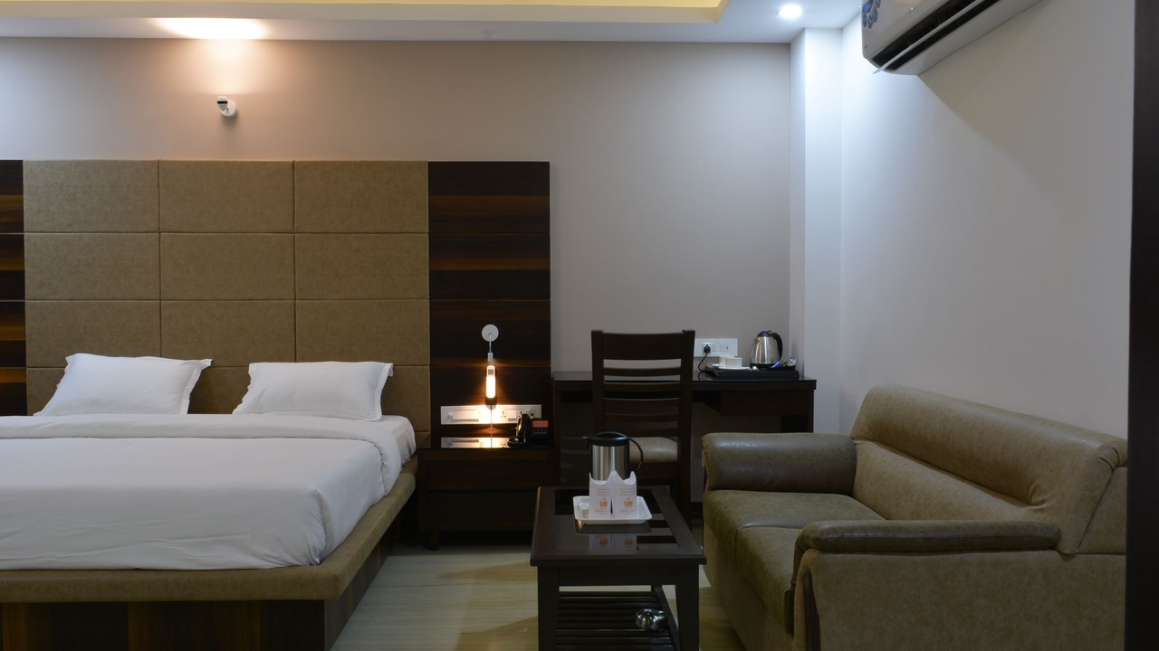 Photo of Bedroom in Dariyaganj