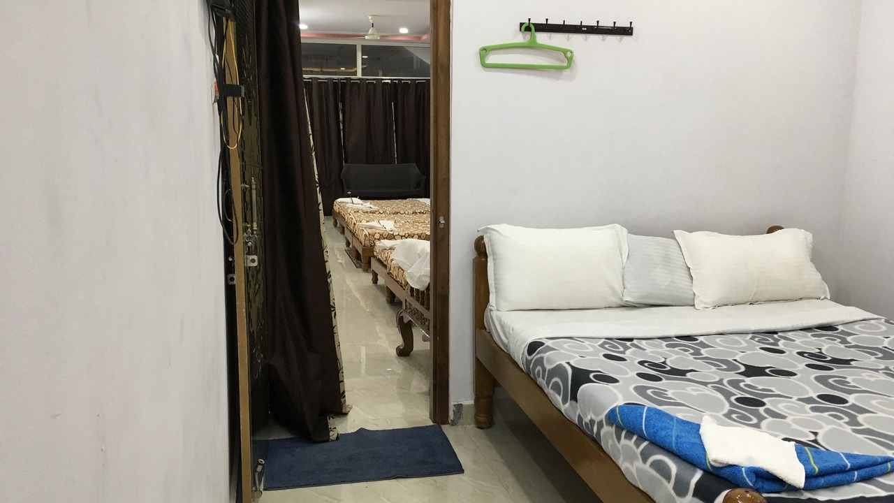 Photo of Bedroom in Srikalahasti