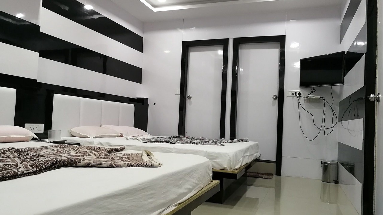 Photo of Bedroom in Diu
