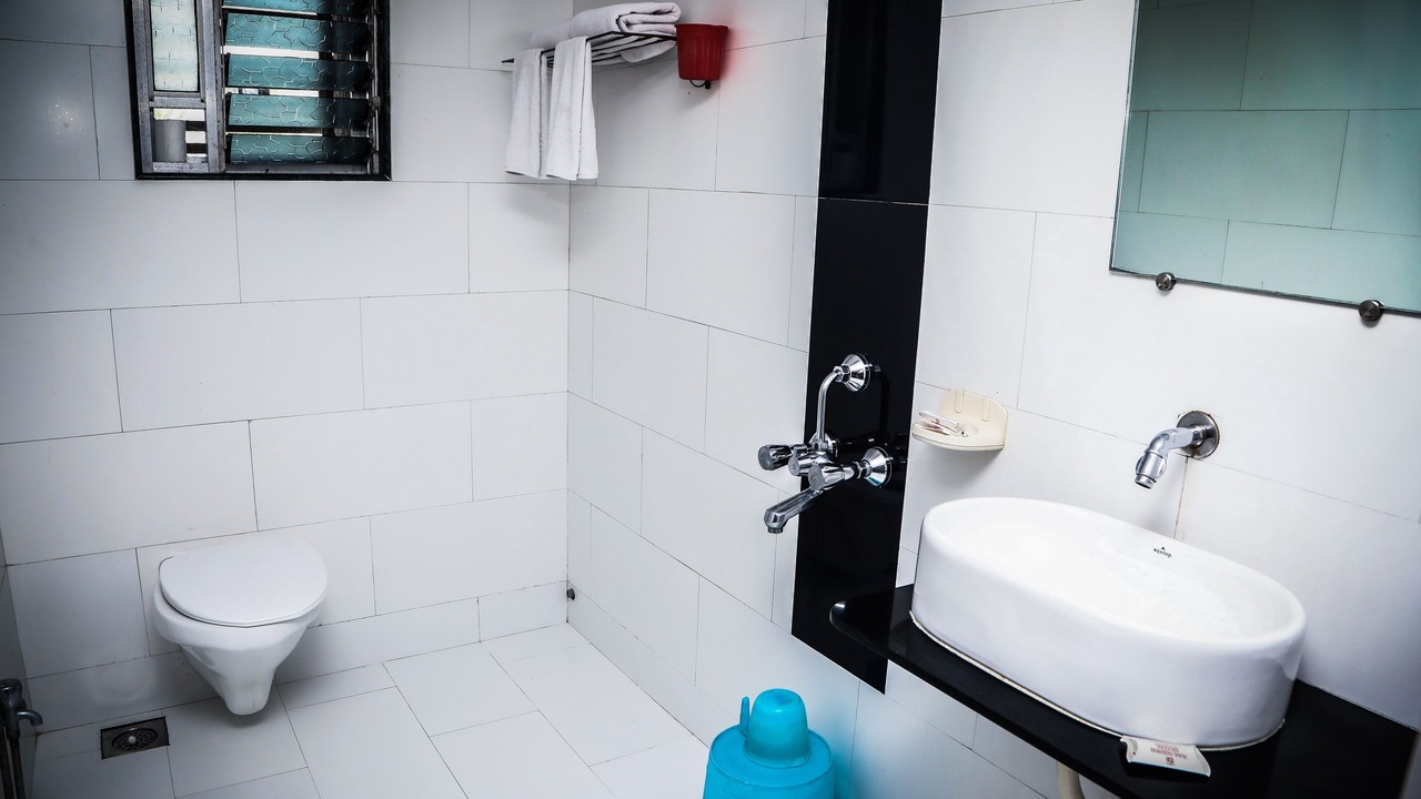 Photo of Bathroom in Airoli