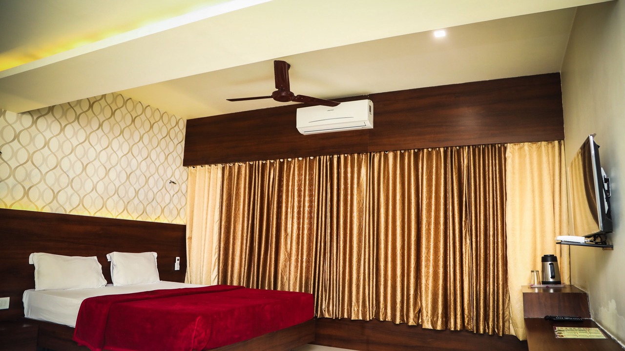 Photo of Bedroom in Airoli